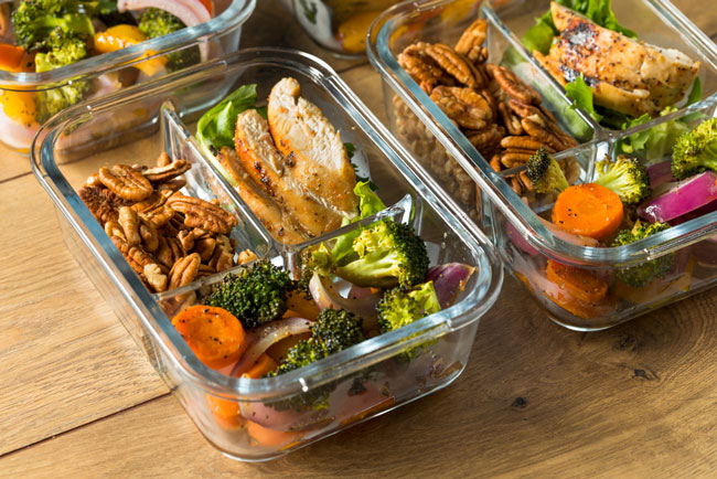 Homemade Keto Chicken Meal Prep with Veggies